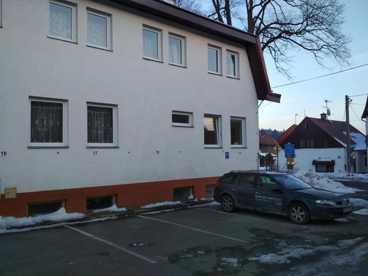 Apartman Pernink - Ubytovani V Srdci Krusnych Hor Εξωτερικό φωτογραφία